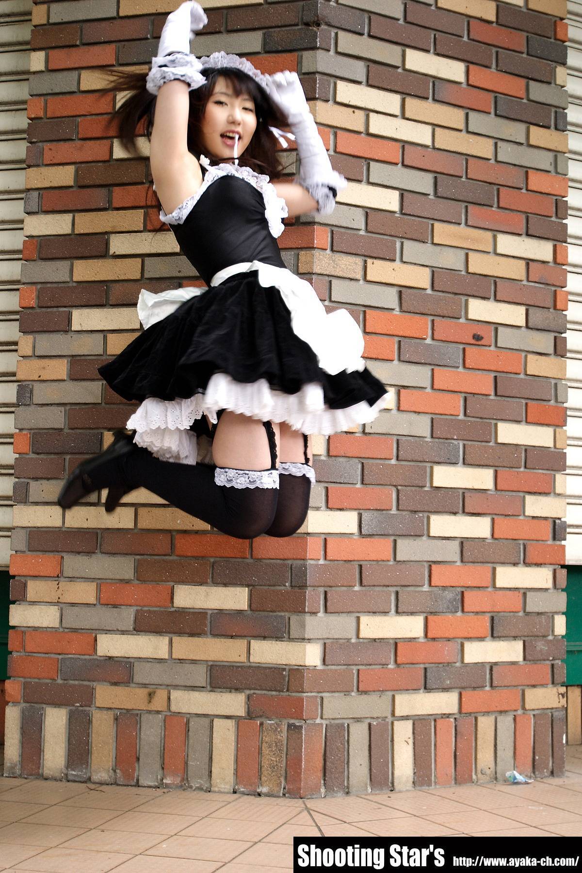 [Cosplay]  Sexy Maid with big boobs